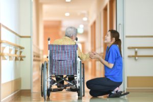 介護施設：福祉用具レンタルのメリット