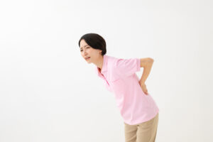福祉用具レンタルが要！介護職員の離職防止と腰痛対策